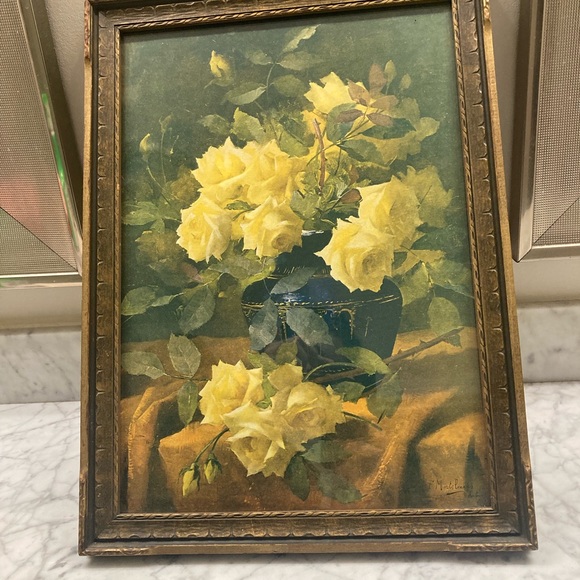Vintage yellow rose print in wood frame - Picture 4 of 11